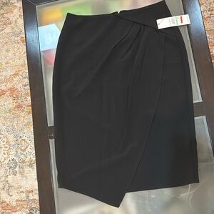 Elegant Black Women's Skirt